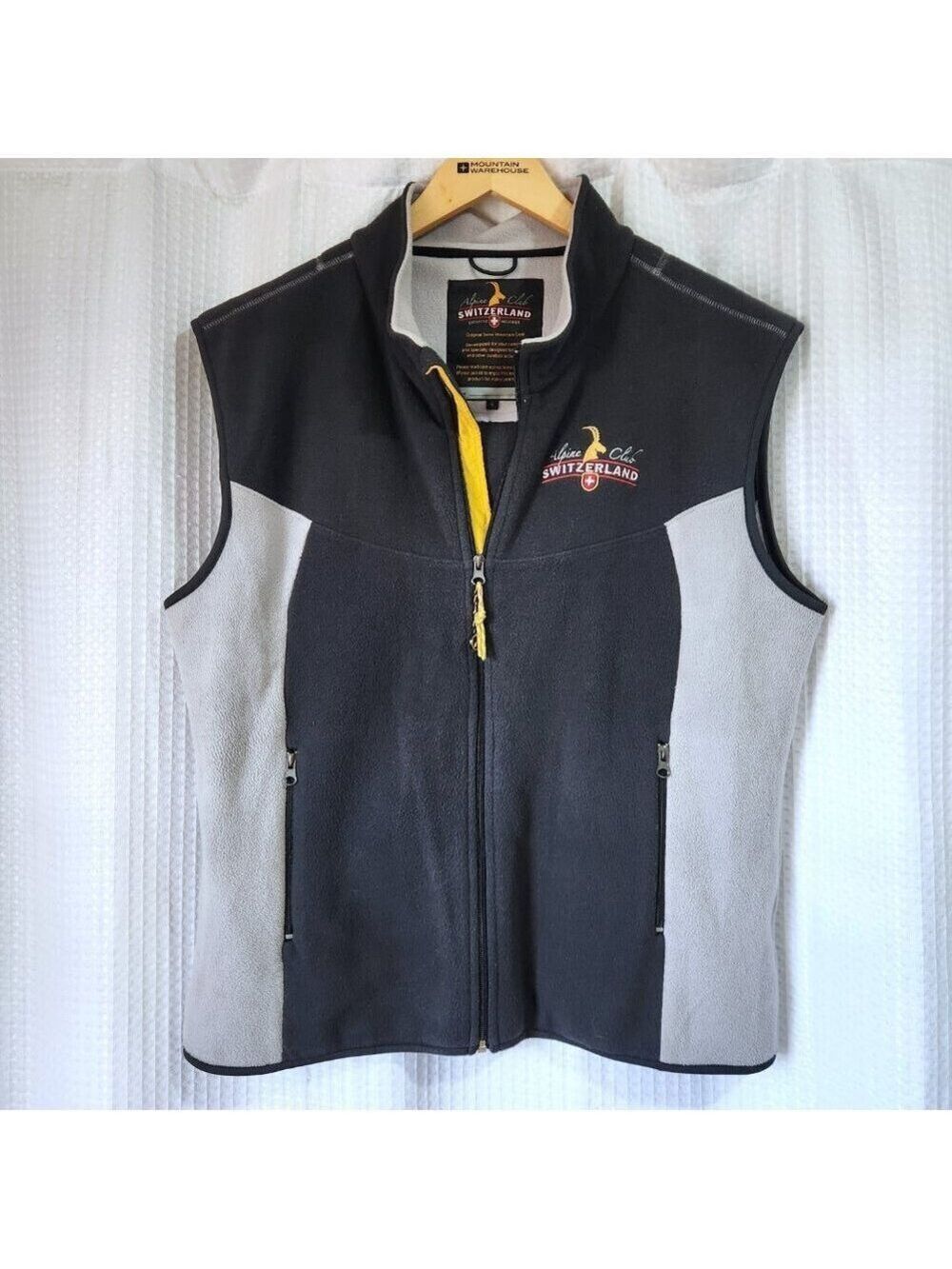 Alpine Club Switzerland Softshell Vest Mens Large Black Grey Fleece Lined Hiking